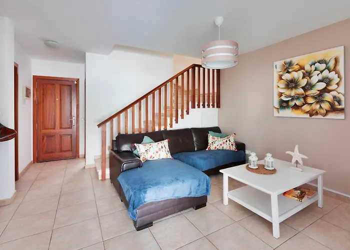 Renato Villa Playa Blanca