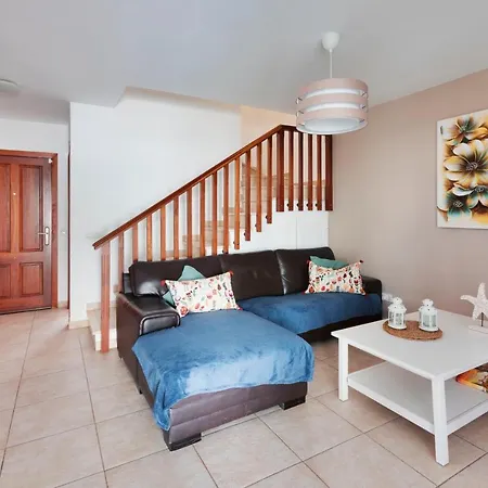 Renato Villa Playa Blanca (Lanzarote)